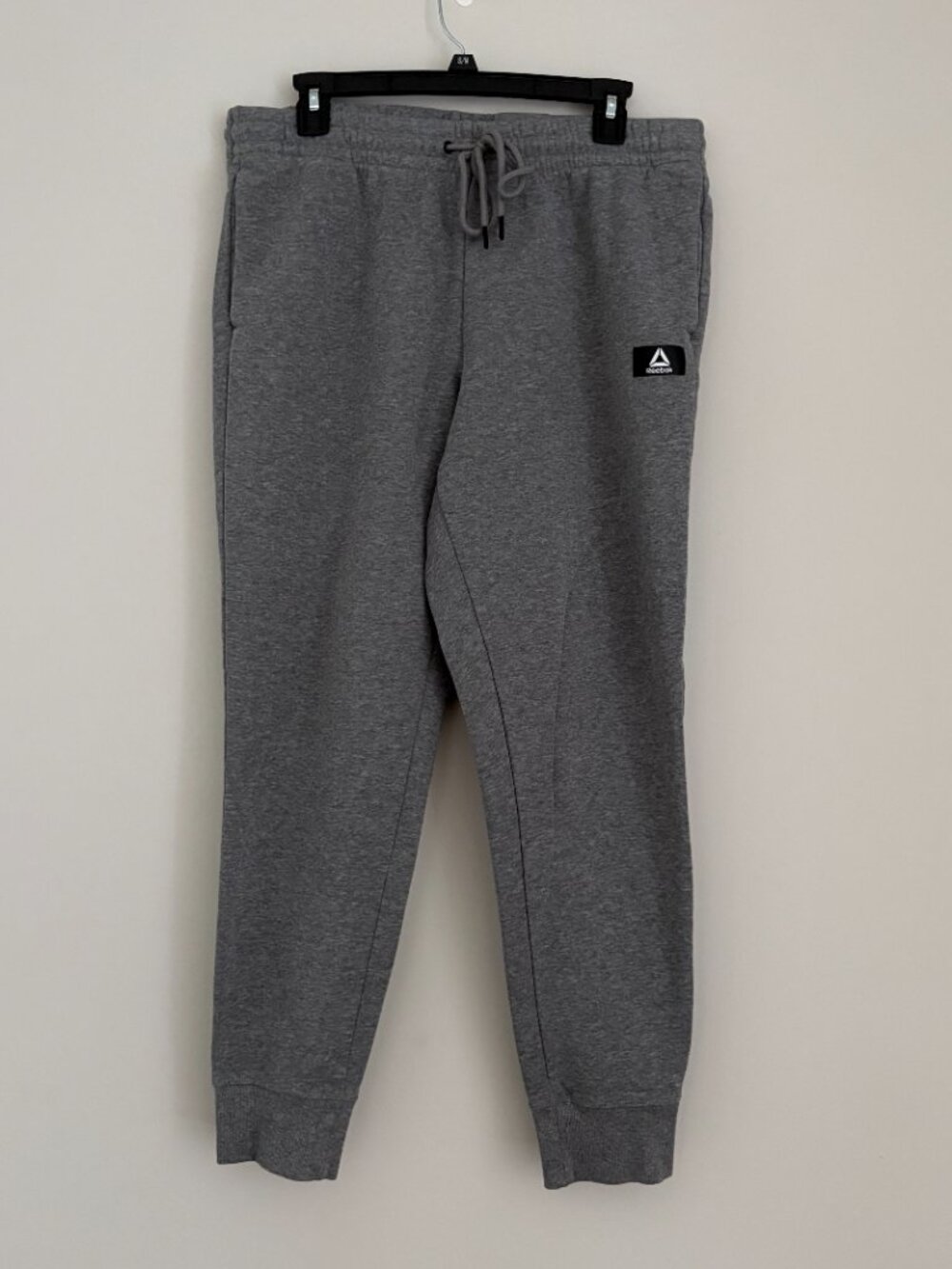 Reebok Men's Grey Fleece Joggers Sweatpants Athleisure Sporty Cozy Normcore XL